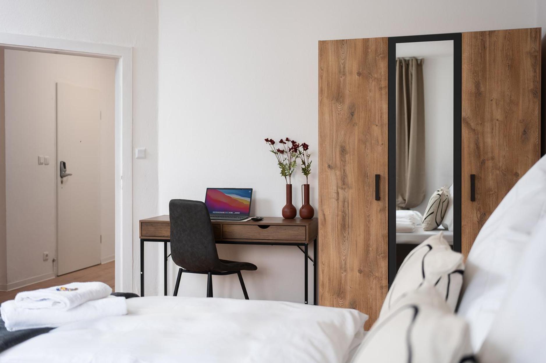 1-4 Gaeste Wohnung W-Lan, Netflix, Amazon, Parken, Arbeitsplatz, 24H Check In ,Vollausgestattet Kueche, Handtuecher Seife U,V,M Fuer Geschaeftsreisende, Paare, Familien , Datteln Kültér fotó